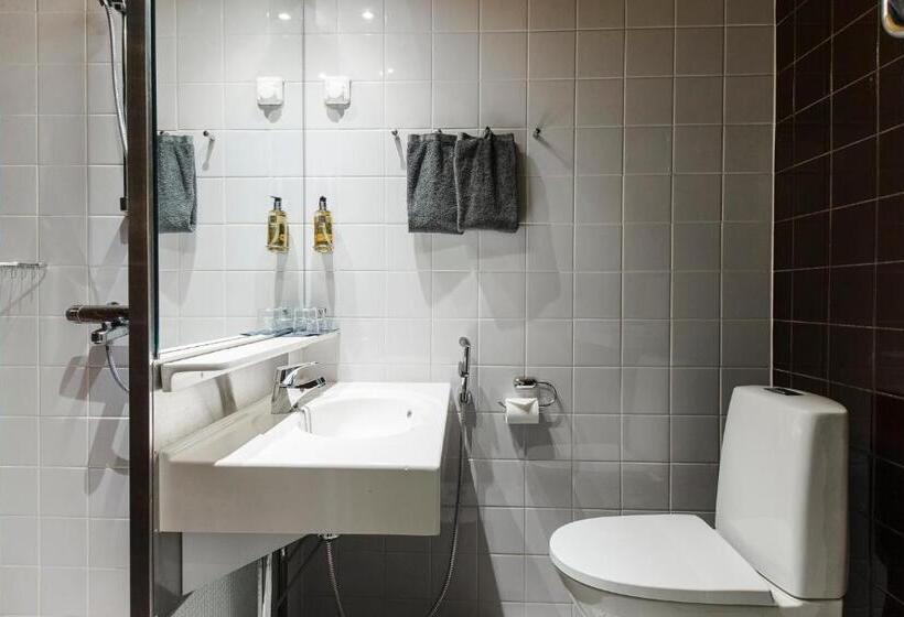 Номер Стандарт, Quality Hotel Sveitsi