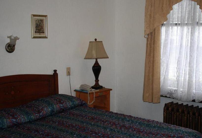 غرفة إقتصادية حمام مشترك, Alaskan Hotel And Bar