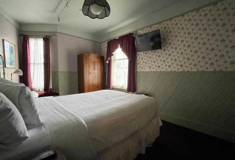 غرفة إقتصادية حمام مشترك, Alaskan Hotel And Bar