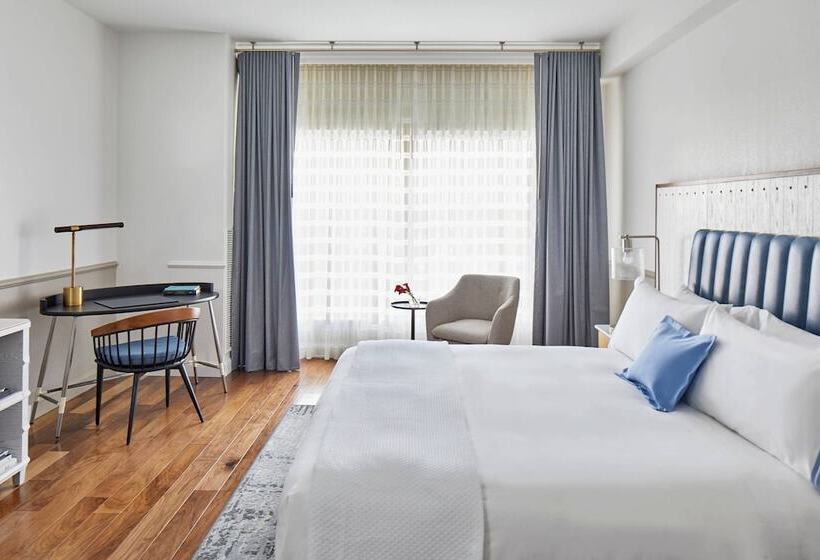 デラックスルーム, Annapolis Waterfront Hotel, Autograph Collection