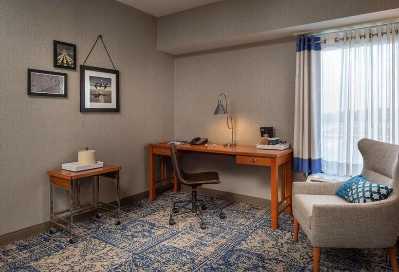 غرفة قياسية سرير كينج, Bangor Aviator Hotel Bw Premier Collection