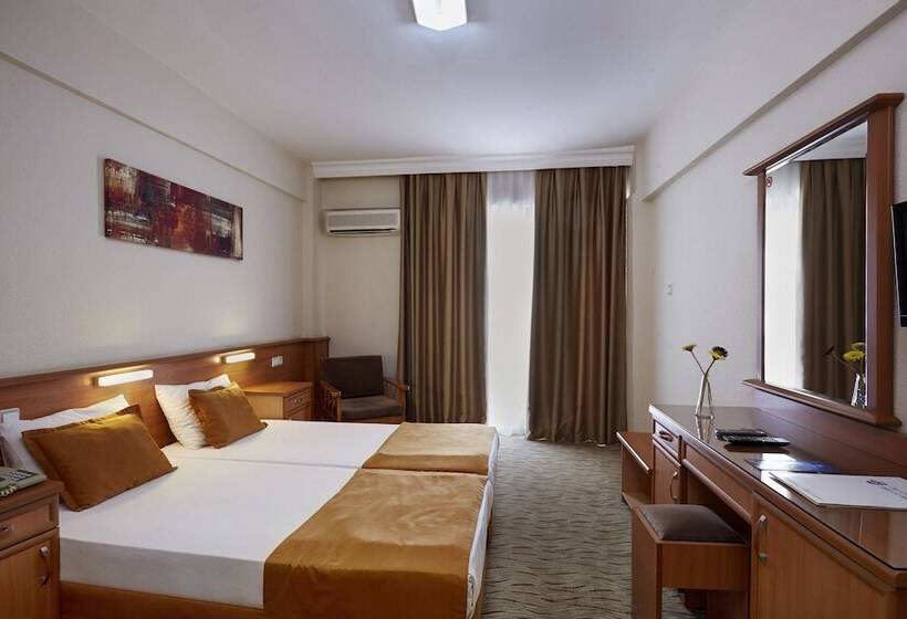 스탠다드 룸, Billurcu