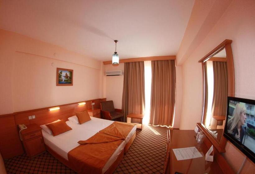 스탠다드 룸, Billurcu