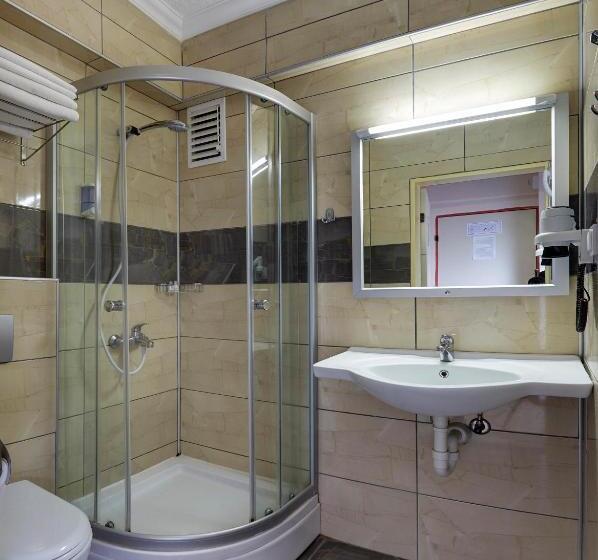 스탠다드 룸, Billurcu