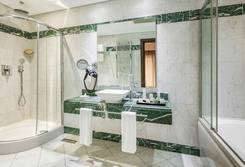 سوییت اجرایی, Celik Palace Convention Center Thermal Spa