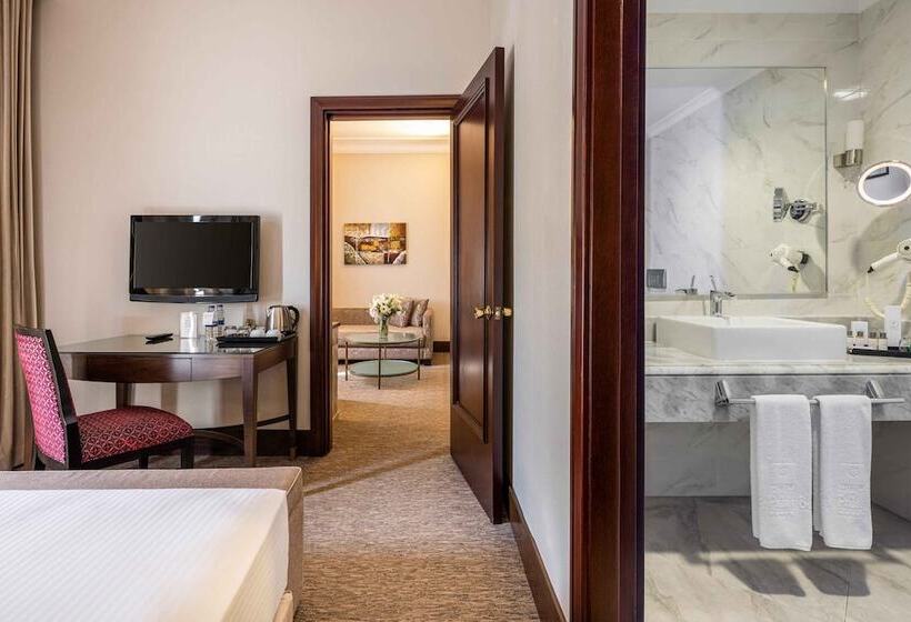 سوییت جونیور, Celik Palace Convention Center Thermal Spa