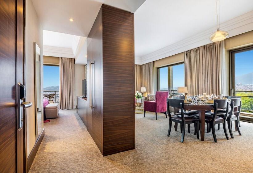 سوئیت با تخت بزرگ, Celik Palace Convention Center Thermal Spa