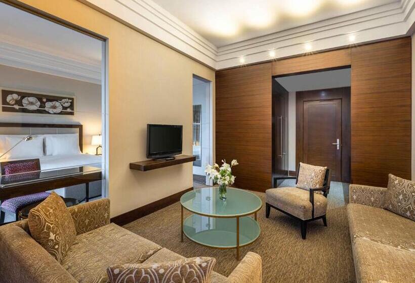 سوییت اجرایی, Celik Palace Convention Center Thermal Spa