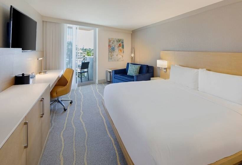 غرفة قياسية سرير مزدوج, Delta Hotels By Marriott Daytona Beach Oceanfront