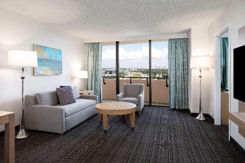 장애인을 위한 스위트, Embassy Suites By Hilton Tampa Airport Westshore