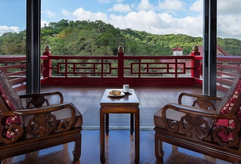 اتاق لوکس, The Grand