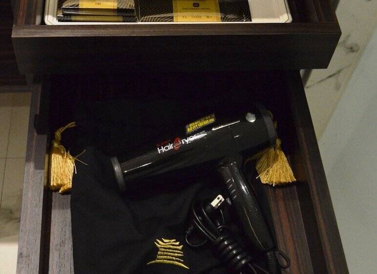 اتاق سوپریور, The Grand