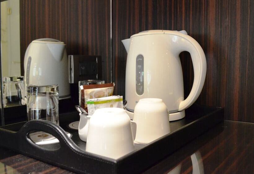 اتاق سوپریور, The Grand