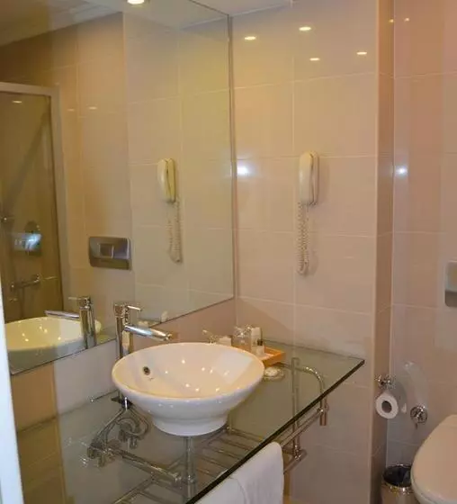 シティビューのデラックスルーム, Kalyon Hotel Istanbul
