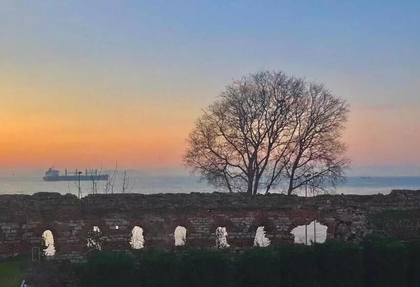 サイドシービュースーペリアールーム, Kalyon Hotel Istanbul