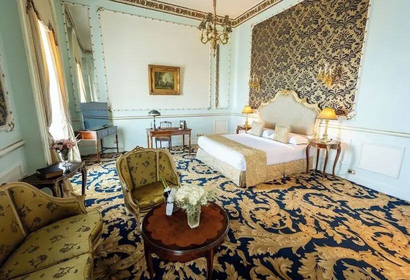 سوییت با چشمانداز دریا, Le Metropole