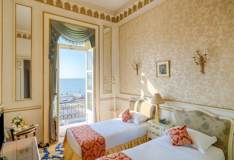 اتاق سوپریور با چشمانداز دریا, Le Metropole