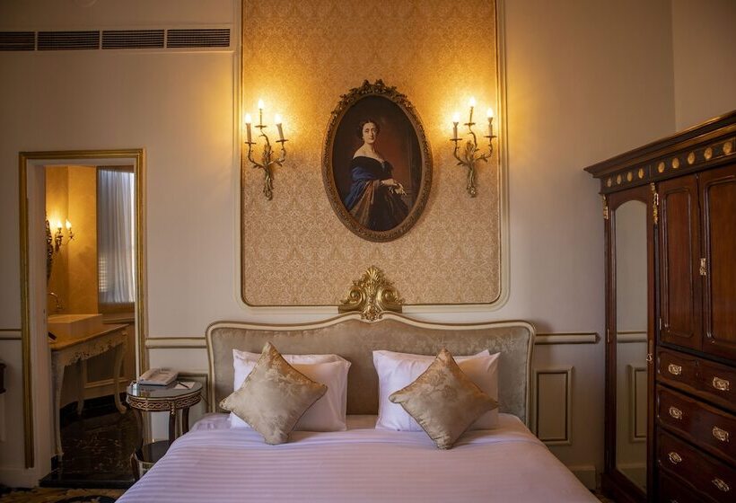 سوییت جونیور با چشمانداز دریا, Le Metropole