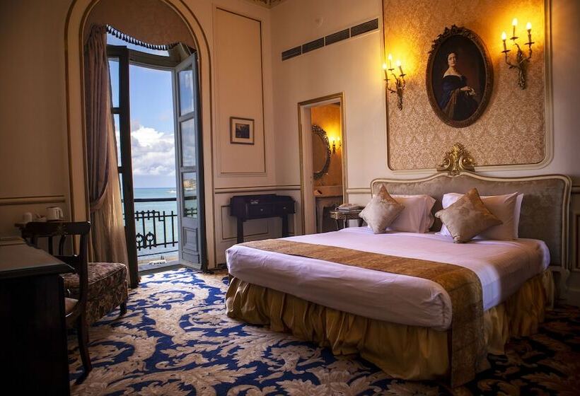 سوییت جونیور با چشمانداز دریا, Le Metropole