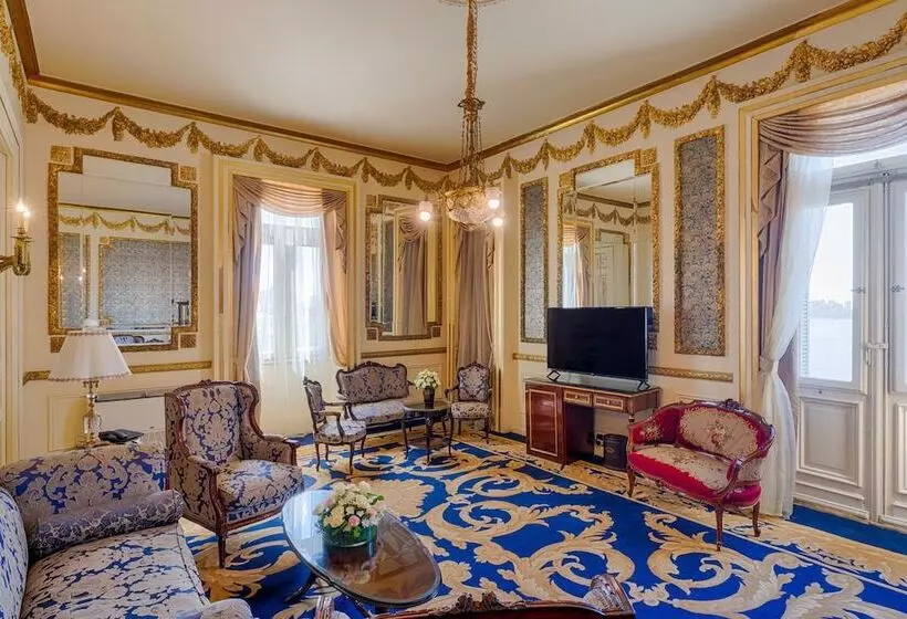 سوئیت رویال, Le Metropole