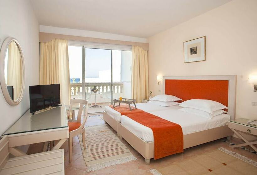 Triple Room Sea View, Marhaba Club