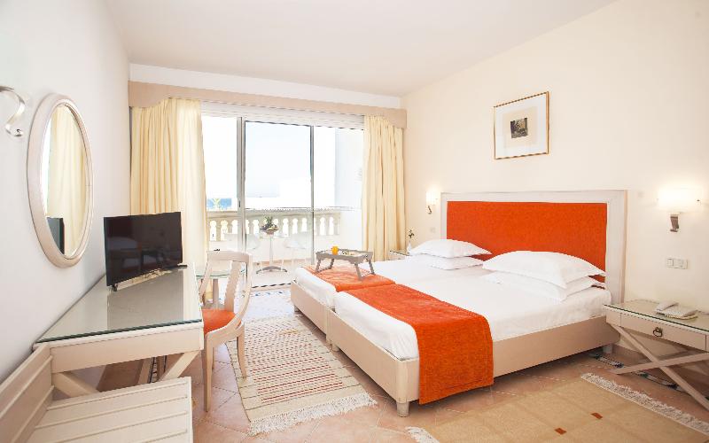 اتاق استاندارد یک نفره با چشمانداز دریا, Marhaba Club