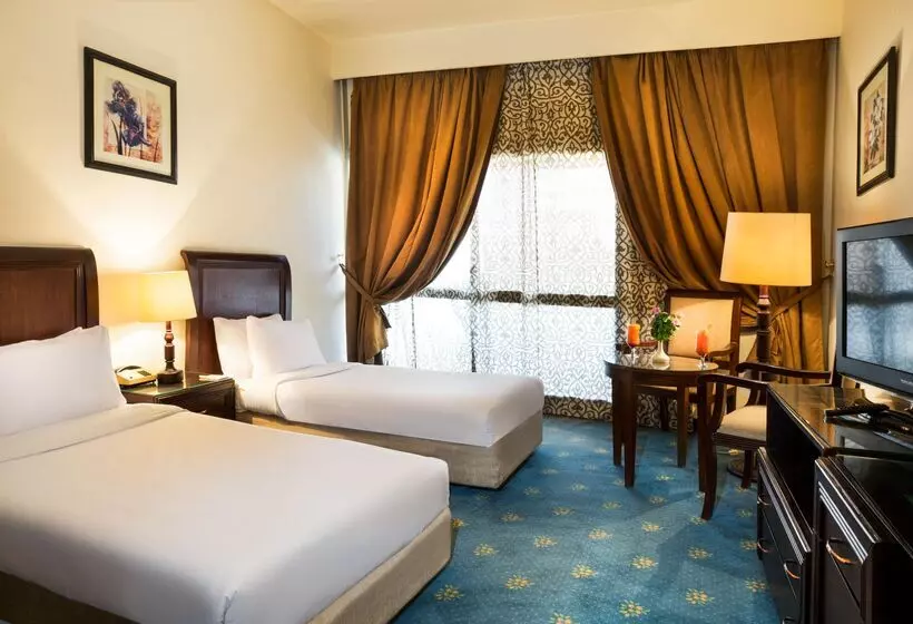 スタンダードシティビュールーム, Pyramisa Hotel Luxor
