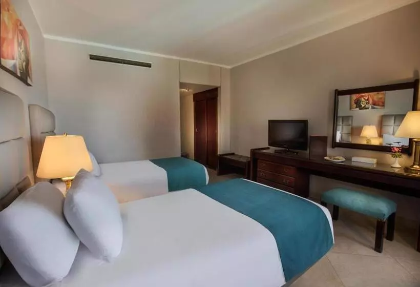 Premium room with view, Pyramisa Hotel Luxor