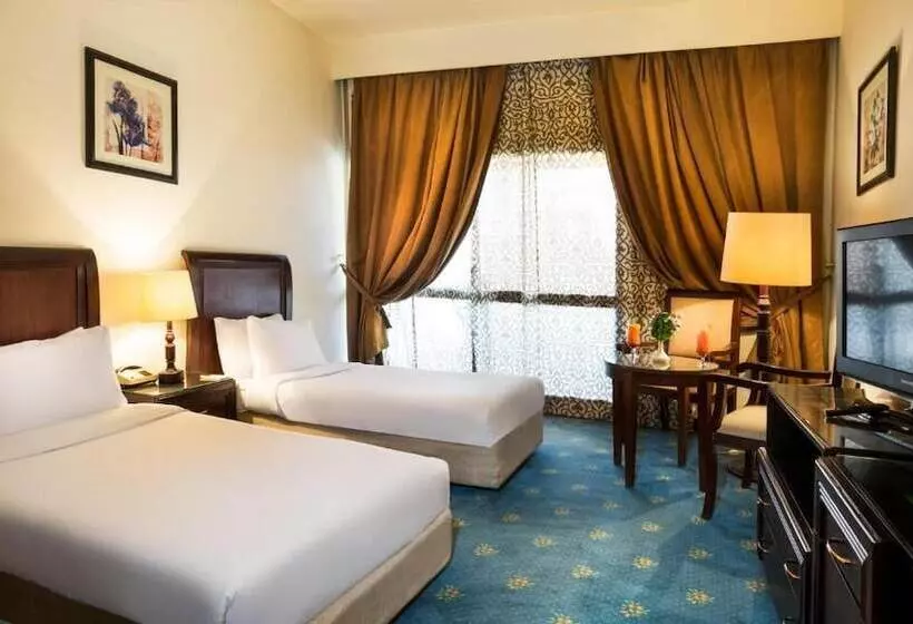 スタンダードシティビュールーム, Pyramisa Hotel Luxor