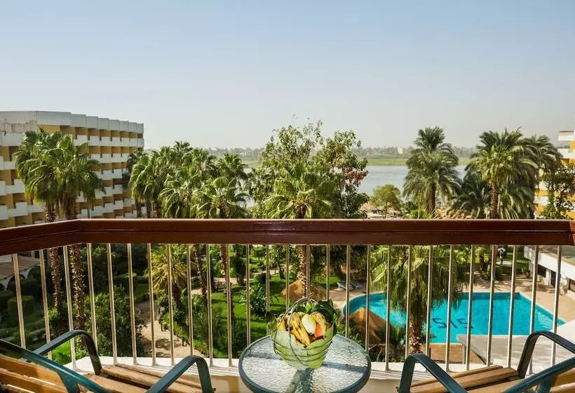 スタンダードトリプルルーム, Pyramisa Hotel Luxor