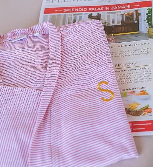 סוויטה, Splendid Palace