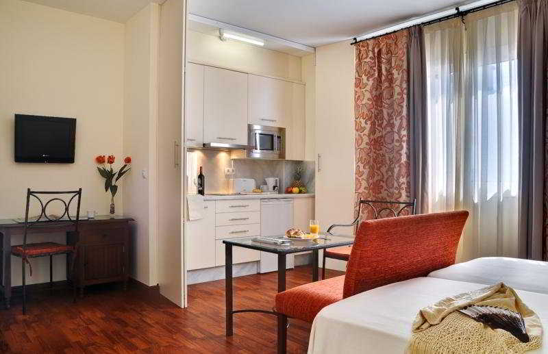 جناح, Super 8 By Wyndham San Francisco/union Square Area