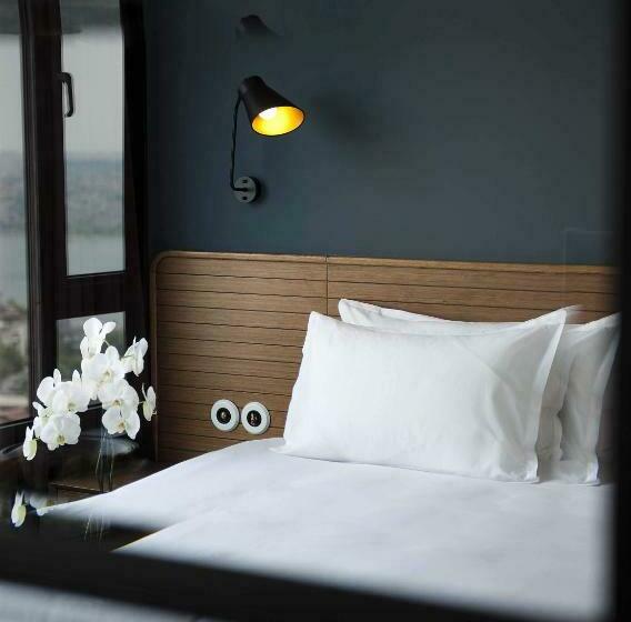 オーシャンビューのクラブルーム, The Marmara Pera