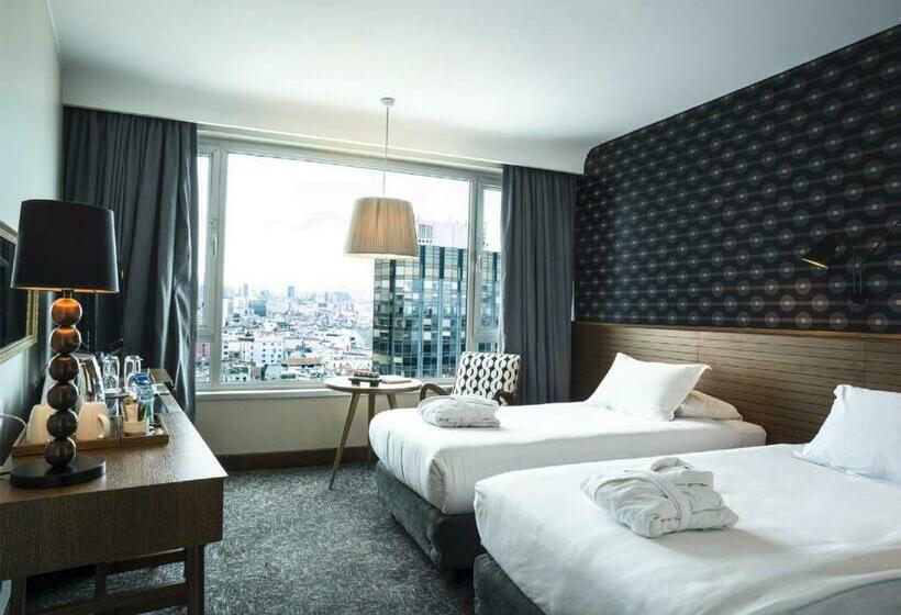 クラブルーム, The Marmara Pera