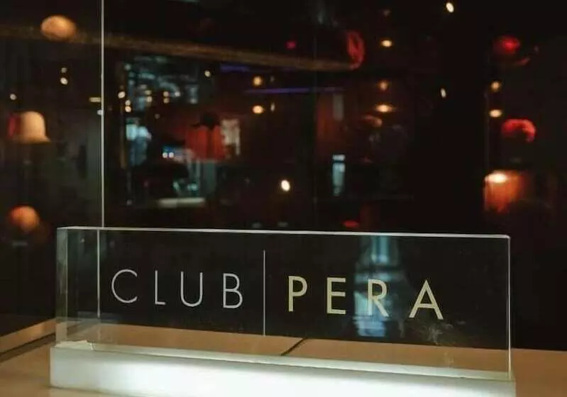 オーシャンビューのクラブルーム, The Marmara Pera