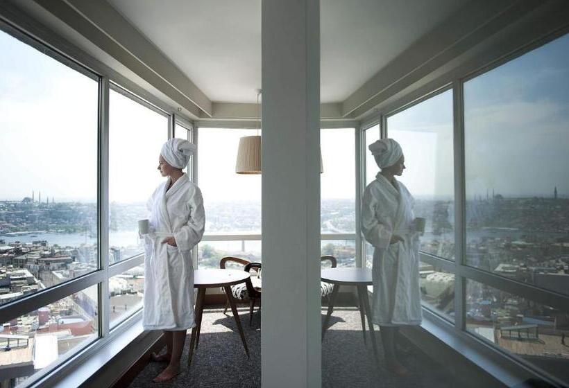 景色の見えるスイートルーム, The Marmara Pera