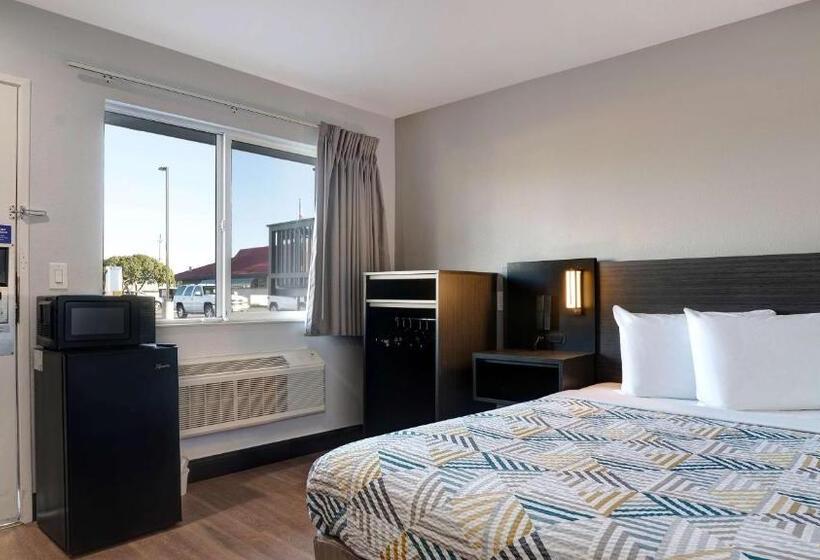 غرفة قياسية لذوى الاحتياجات الخاصة, Motel 6eureka, Ca Redwood Coast