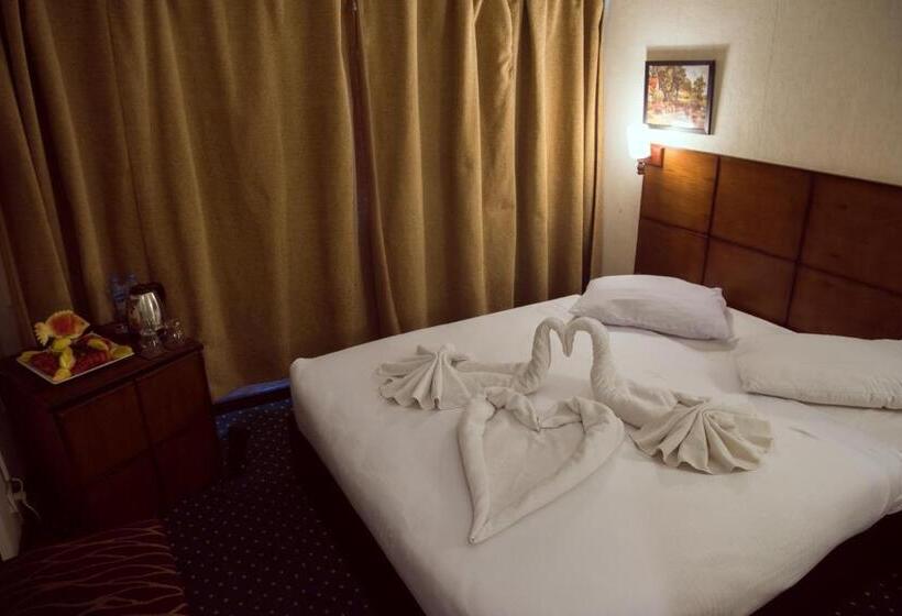 اتاق استاندارد یک نفره, Salma Hotel Cairo