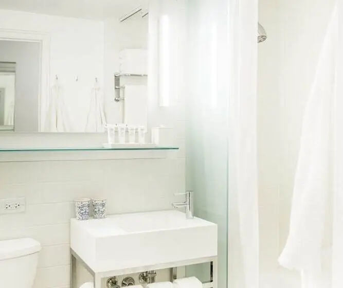 اتاق استاندارد با 2 تخت دوبل, The Chicago Hotel Collection Ambassador Gold Coast