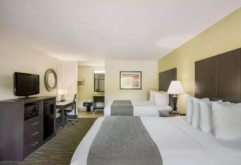 اتاق استاندارد, Best Western Asheville Blue Ridge Parkway
