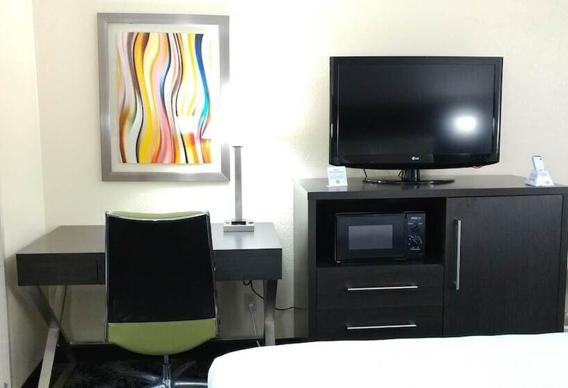 Номер Стандарт 2 Двуспальные Кровати, Best Western Jacksonville Inn