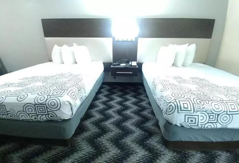 １階のスタンダードルーム, Best Western Jacksonville Inn