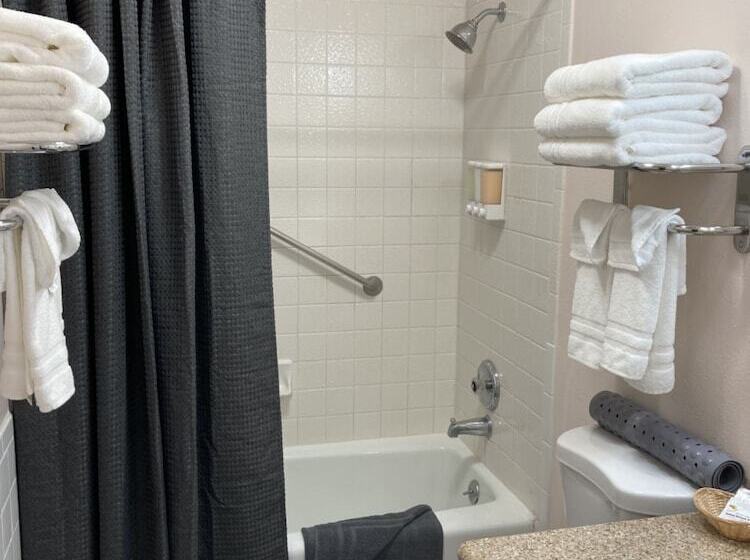 ファミリールーム, Coast Riders Inn