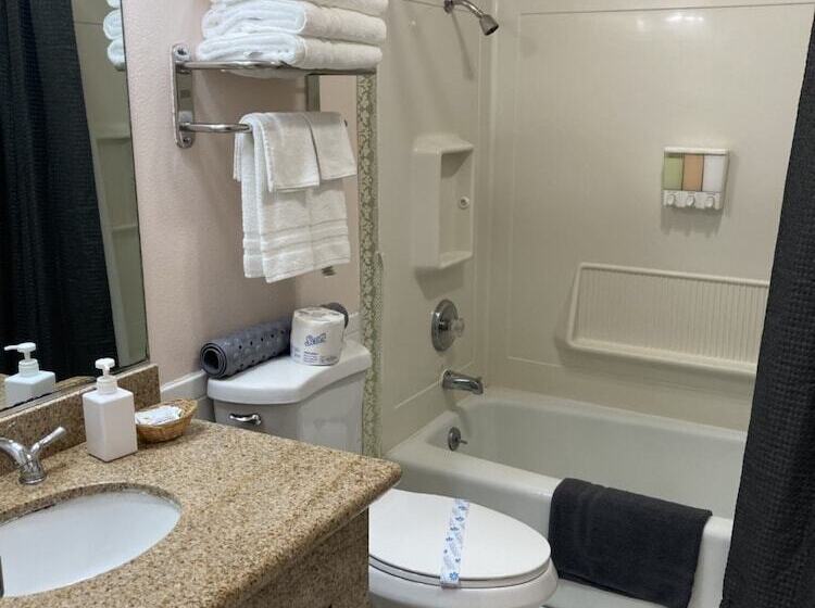 ファミリールーム, Coast Riders Inn