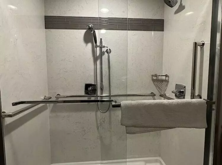 اتاق استاندارد, Studio 6 Corona, Ca West