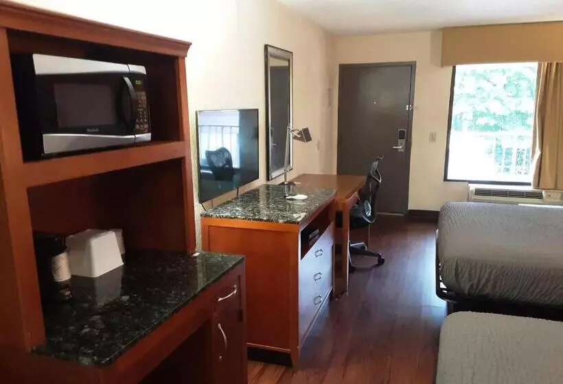 スタンダードルーム, Econo Lodge Inn & Suites