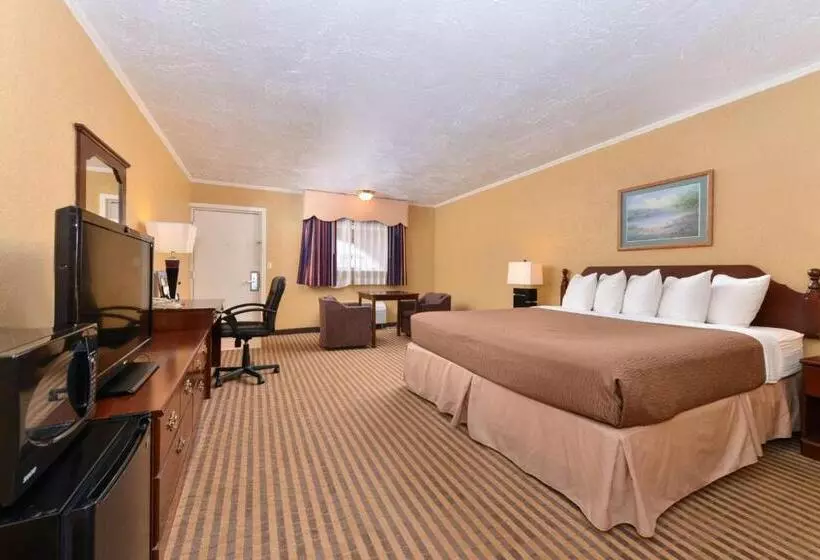 スタンダードルーム, Executive Plus Inn And Suites