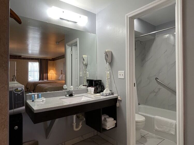 スタンダードルーム, First Heritage Inn Rantoul