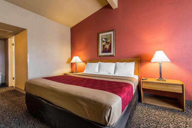 Стандартный Номер Кровать Кинг, Rodeway Inn