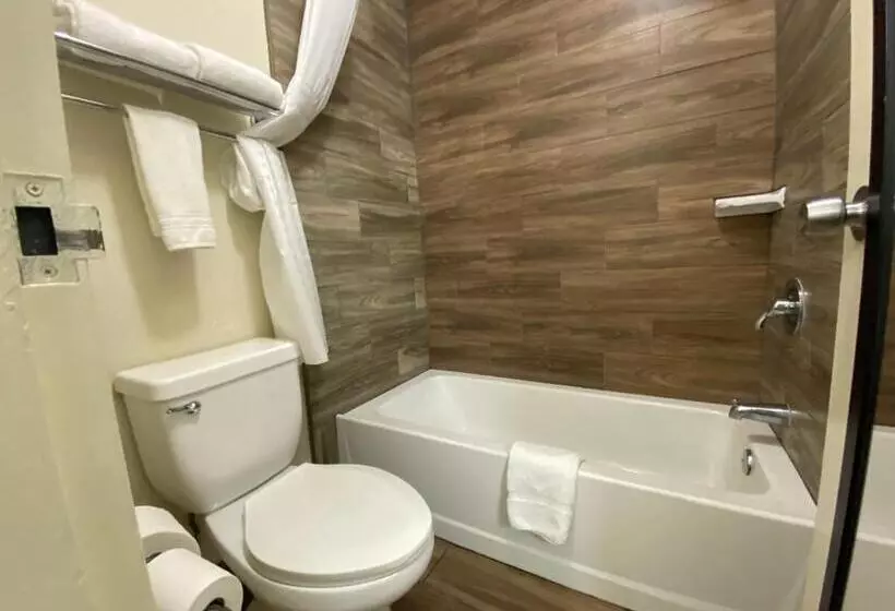 Standard-huone King-vuode, Super 8 By Wyndham El Paso Airport